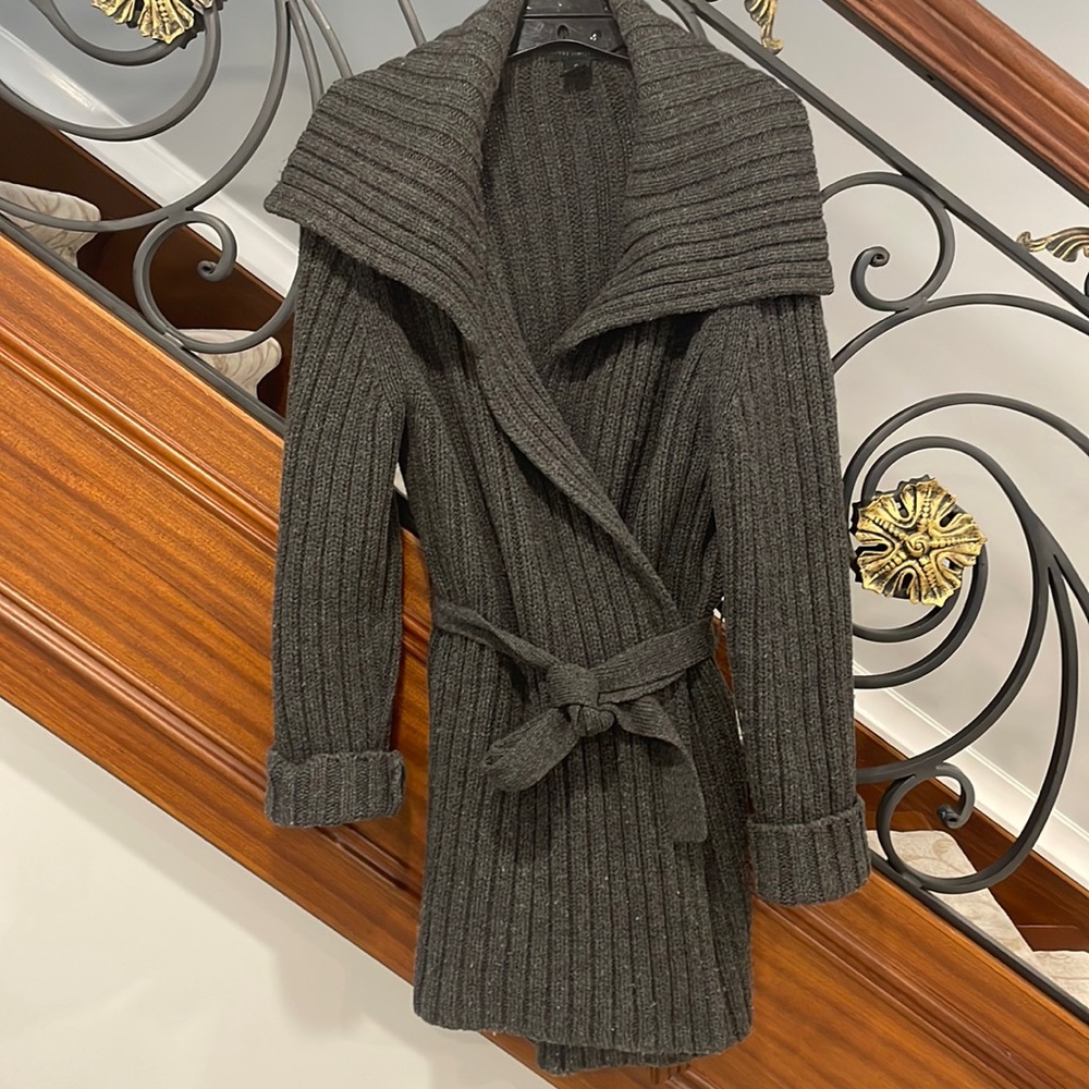 The Limited Sweater Jacket- M